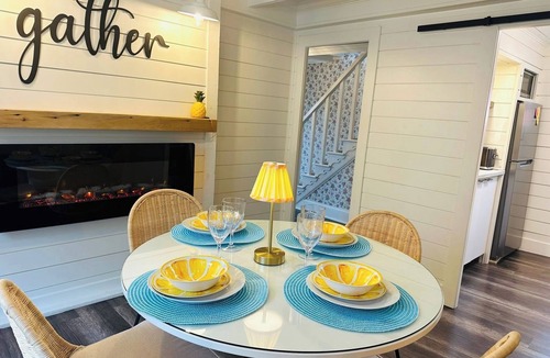 Harbour Main House | Modern Farmhouse w/hot tub