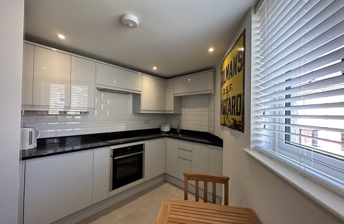 Midsomer Norton Apartment | Modern first floor apartment