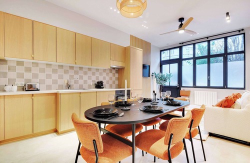Clignancourt Apartment | Modern flat - 2 bedrooms 7 people - Montmartre
