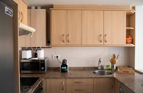 Abena Apartment | Modern flat for Pyrenees Adventures - Free Parking