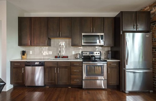 Short North Apartment | Modern Flat Short North!