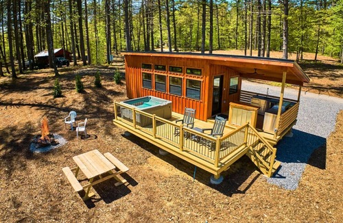 Oxford Cabin | Modern Forest Cabin with Private Hot Tub & Fire Pit
