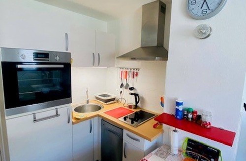 Amelie-les-Bains-Palalda Apartment | Modern F2 Apartment with Parking in Amélie-les-Bains, Sleeps 2