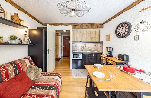 Montgellafrey Apartment | Modern studio 4 people at ski lift, free parking