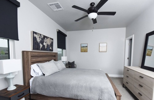 Yukon House | Modern Fresh Air Home Close to Downtown and Airport!