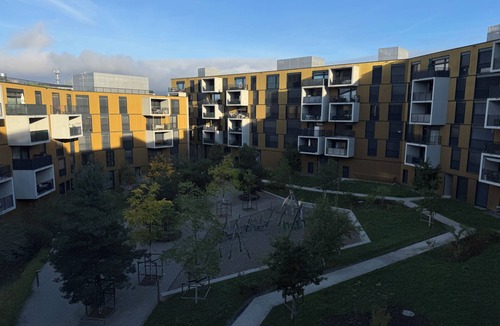 Crissier Apartment | Modern Fully Equipped Apartment - Free Parking