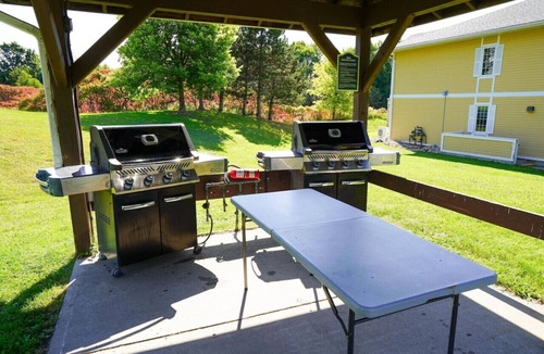 Oro-Medonte Apartment | Modern, fully renovated Studio!