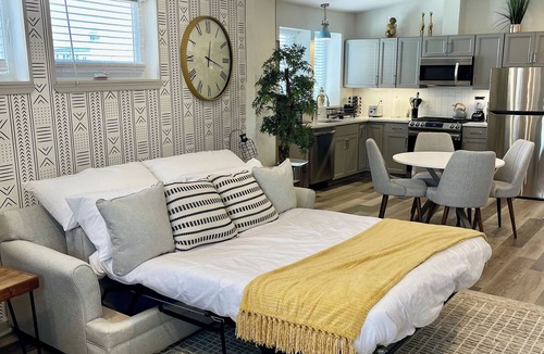 Trenton Apartment | Modern Fully Renovated Loft in Downtown Trenton