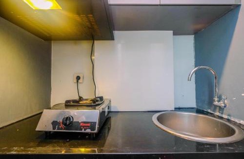 Pondokcina Apartment | Modern Furnished @ 1BR Margonda Residence 1 Apartment By Travelio