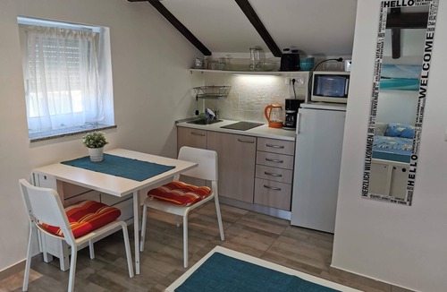 Mali Maj Apartment | Modern furnished studio apartment