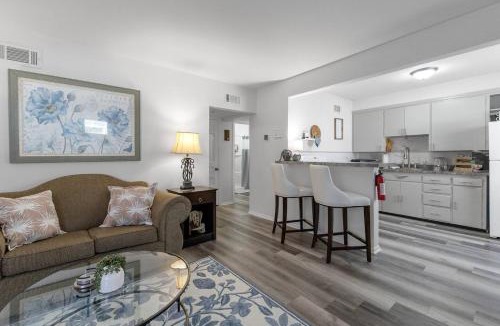 St. Joseph Apartment | Modern Garden 1BR | Laundry + Pets OK | Quiet
