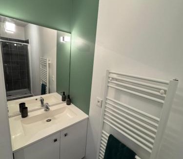 Labenne Apartment | Modern garden apartment