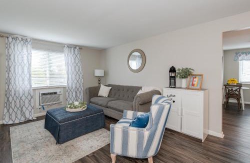 Kettering Apartment | Modern Gem Steps from The Greene UD & WPAFB