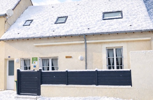 Valencay Cottage | Modern getaway near the Château de Valençay