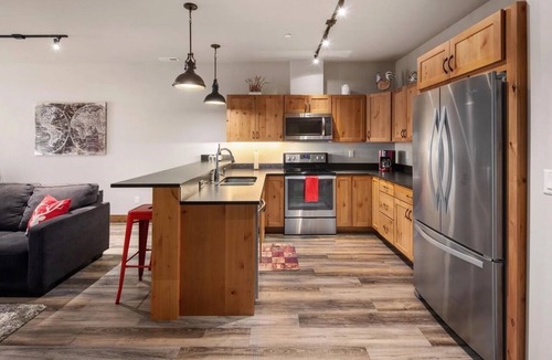 Columbia Falls Condo | Modern Glacier Getaway - 2 bed/2 bath