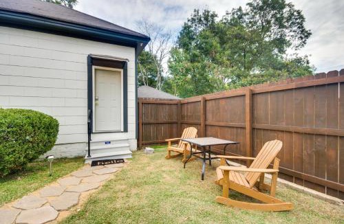 Greenwood Apartment | Modern Greenwood Studio < 1 Mi to Downtown!