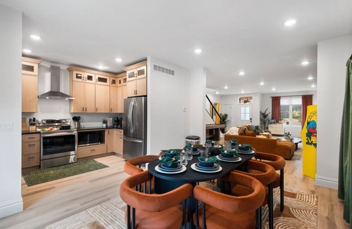 Benton Park House | Modern Group Oasis: Hot Tub, Arcade & Fire Pit
