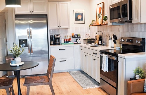 Oak Harbor House | Modern Guest Suite with Mt. Baker & Water Views on Whidbey