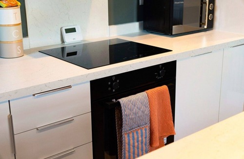 Hartlepool House | Modern Hartlepool 2BR Apartment | High-Spec w/WIFI