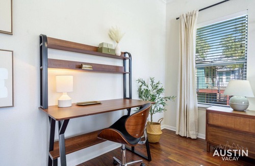 Clarksville Apartment | Modern Haven with King Suite + Impeccable Location