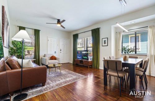 Clarksville House | Modern Haven with King Suite and Impeccable Location