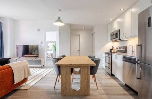 Cite Multimedia Apartment | Modern Heritage Stay | Upscale 2BR in Old Port