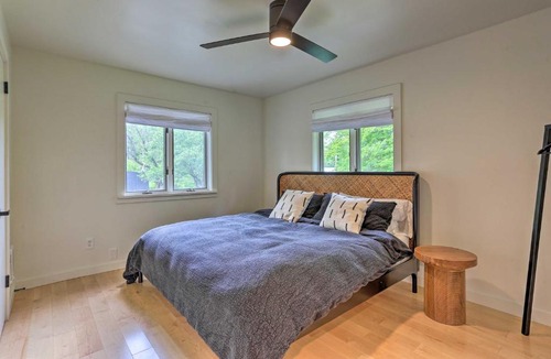 Parksville House | Modern Hideaway with Deck and State Forest Access