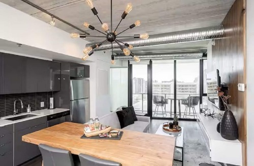 Downtown Winnipeg Condo | Modern High-Rise Condo | 2 Bed | 1 Bath |