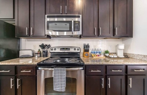 Macon Apartment | Modern Historic Loft | Walkable + Downtown Views