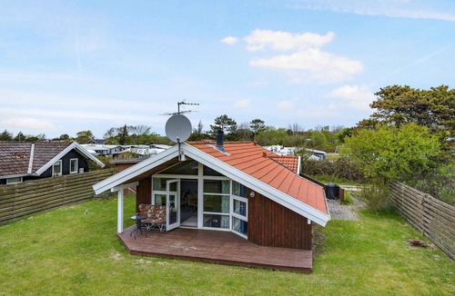 Store Fuglede House | Modern holiday home with 200m to beach