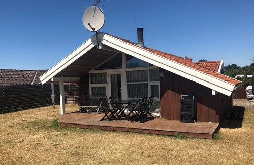 Store Fuglede House | Modern holiday home with 200m to beach