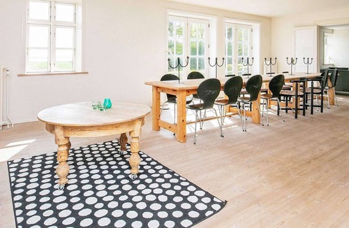 Vestervig House | Modern Holiday Home in Bedsted Thy Jutland with Whirlpool