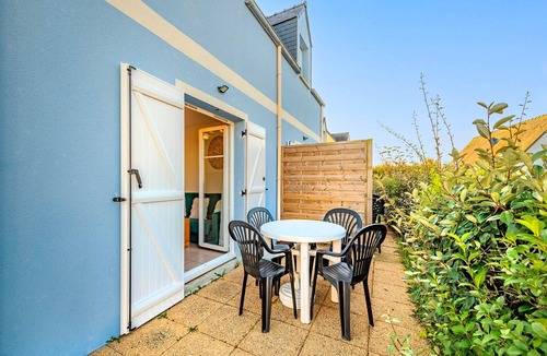 Saint-Nic House | Modern holiday home in Pentrez