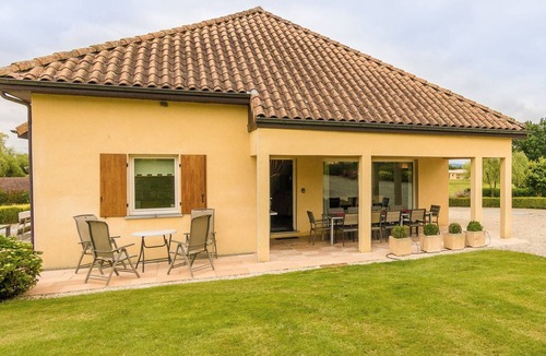 Saint-Nexans House | Modern holiday home with swimming pool