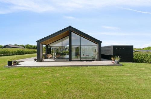 Østerskov House | Modern Holiday Home On Beautiful Langeland