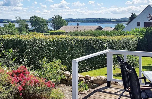 Grevinge House | Modern Holiday Home with Sea View in Grevinge