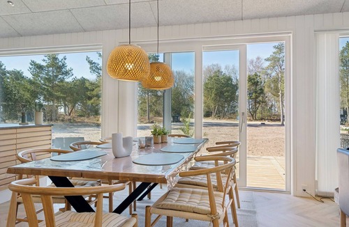 Helberskov Strand House | Modern holiday near fjord and beach