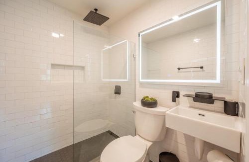 Blacksburg Villa | Modern Home 2 Miles to Virginia Tech