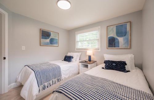 Blacksburg Villa | Modern Home 2 Miles to Virginia Tech