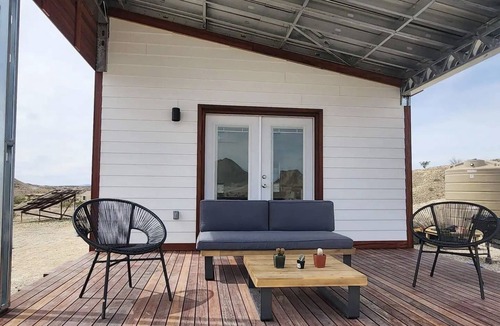 Study Butte-Terlingua Cabin | Modern Home 5 min to Big Bend