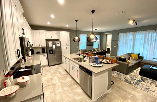 Historic Downtown Kissimmee House | Modern Home at Solara Resort