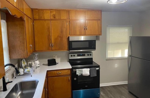 Indianapolis House | Modern home away from home