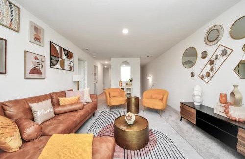 Northside House | Modern Home, Comfort, Close to Everything