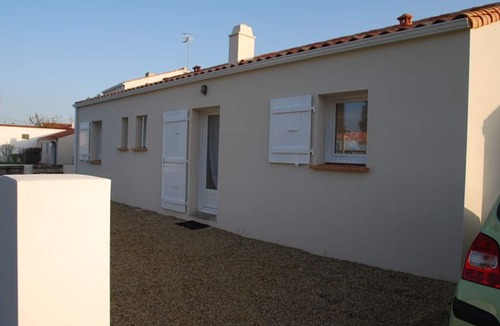 Bourgenay House | Modern Home Near Beach & Town, La Tranche-Sur-Mer