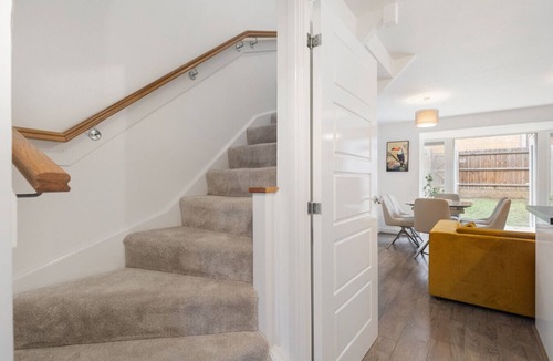 Dartford House | Modern Home in a Prime Location.