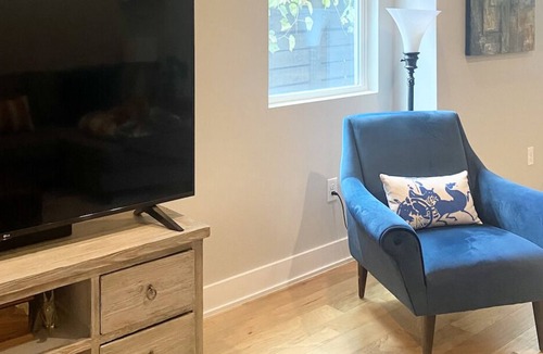 MLK House | Modern home in East Austin - 8 minutes to downtown