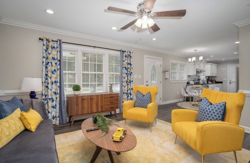 Rocky Mount House | Modern Home In PRIME location - King Bed/Spaciousnn