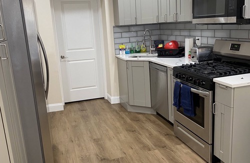 South Philadelphia House | Modern Home in South Philly 6 mins From Stadiums