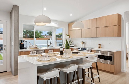 New Papago Parkway House | Modern Home Near Old Town