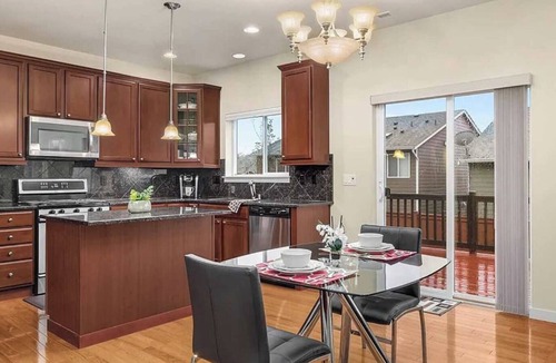 North Creek House | Modern Home on 223rd Pl SE #41847